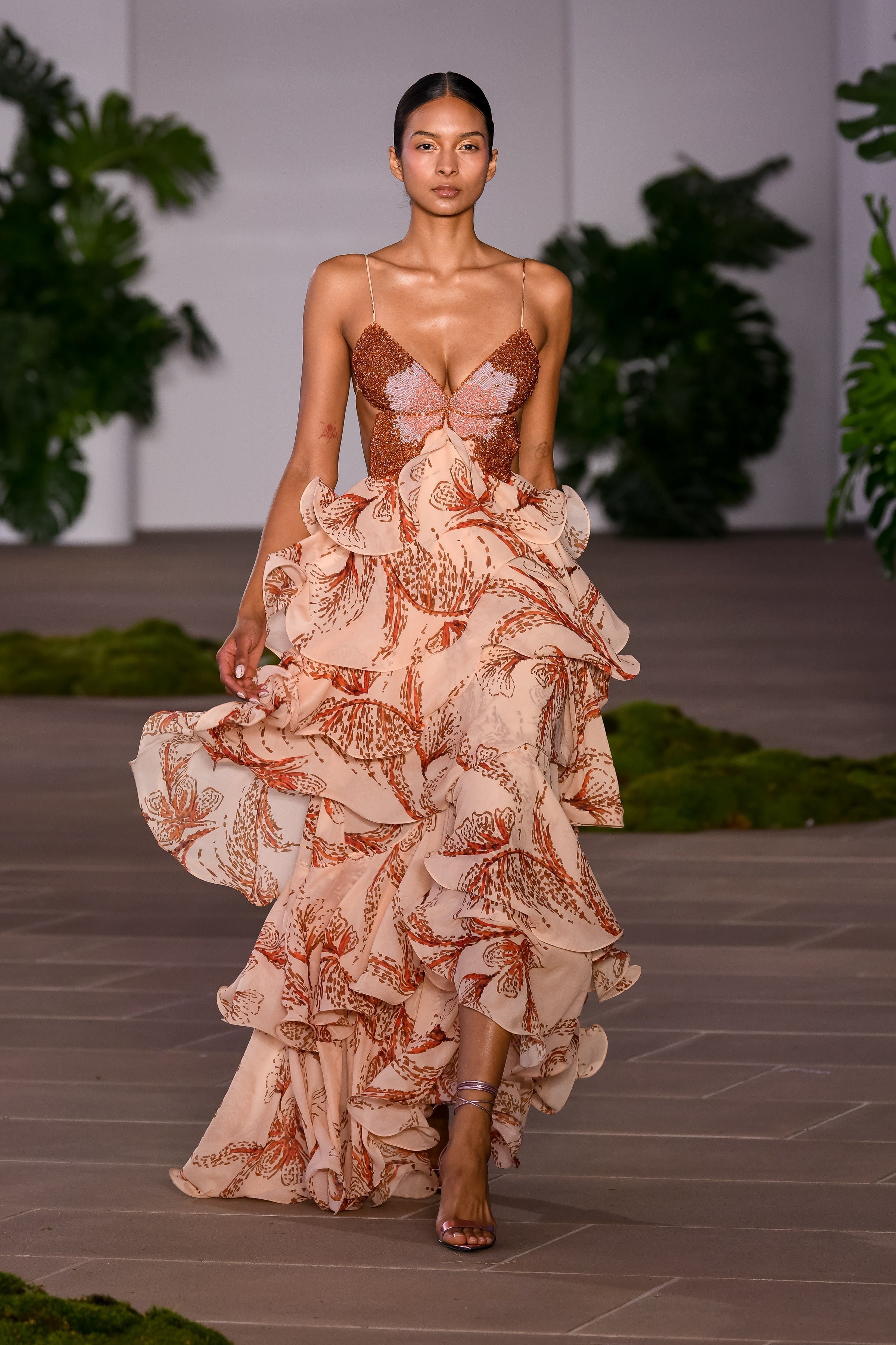 LUMA | LONG FLOWING DRESS