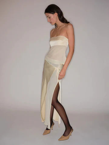 Kiss & Tell Maxi Dress